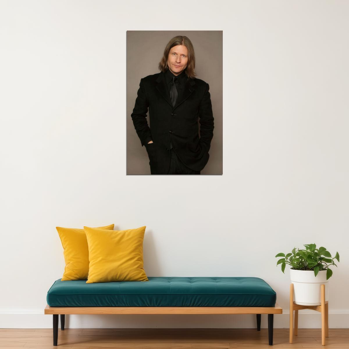 Crispin Glover Poster for Room Aesthetic Celebrity Photo Print - xonomax