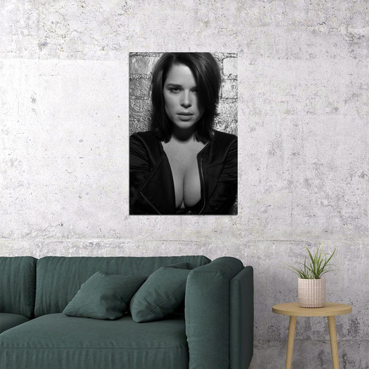 Neve Campbell Young 90s Poster for Room Aesthetic Black and White Celebrity Photo Print - xonomax