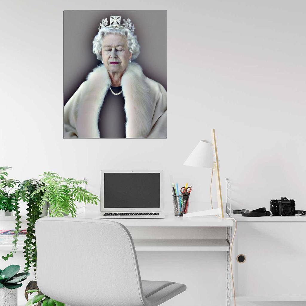 Queen Elizabeth II Print Poster - xonomax