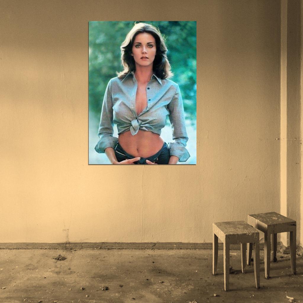 Lynda Carter as Wonder Woman Publicity 70s TV Wall Print Poster