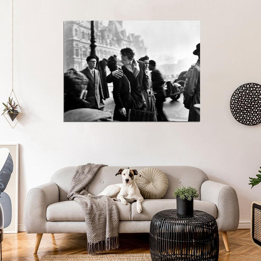 Kiss At The Hotel De Ville Paris Famous Retro BW Wall Print Poster - xonomax