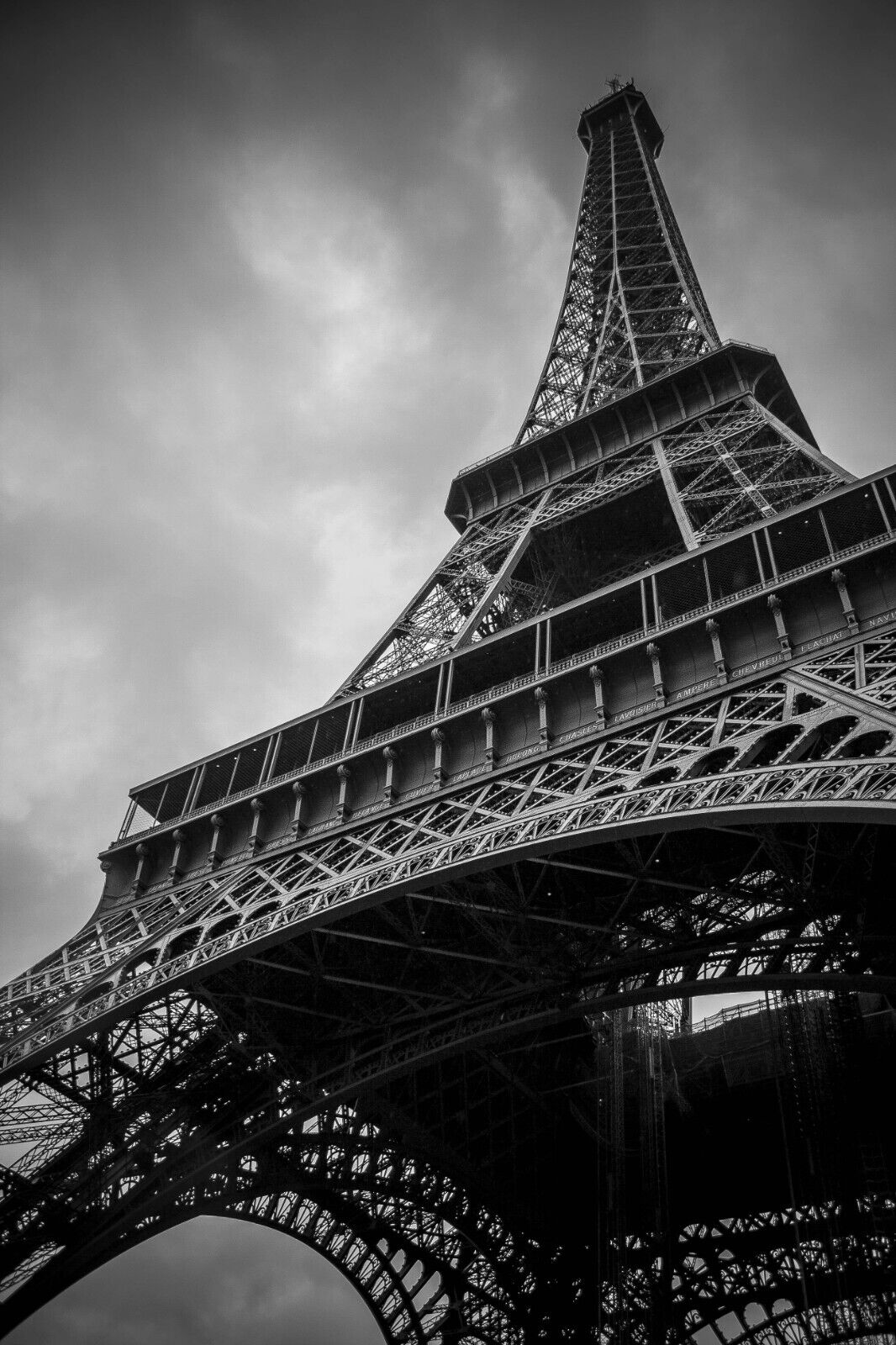 Eiffel Tower Poster Paris Landmark Wall Art Travel Photography Black And White Print - xonomax