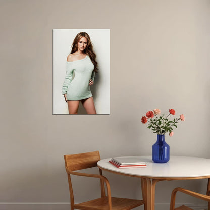 Jennifer Love Hewitt Green Sweater Pose Photo Poster Wall Art Print Home Wall Decor