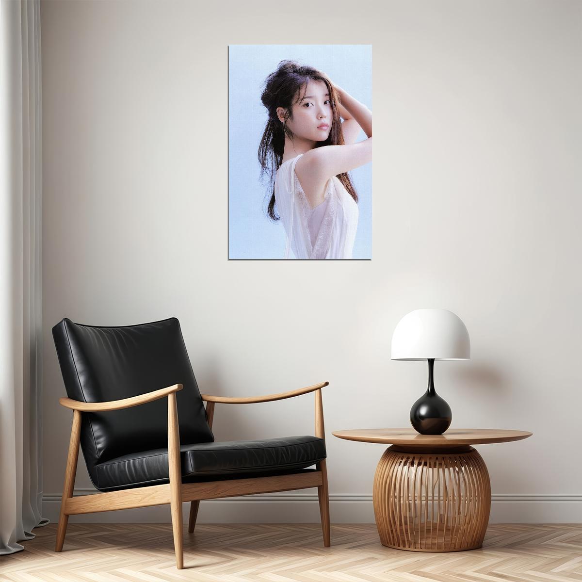 Lee Ji Eun Musician Singer Cinema Actor Poster Wall Art Print Home Wall Decor