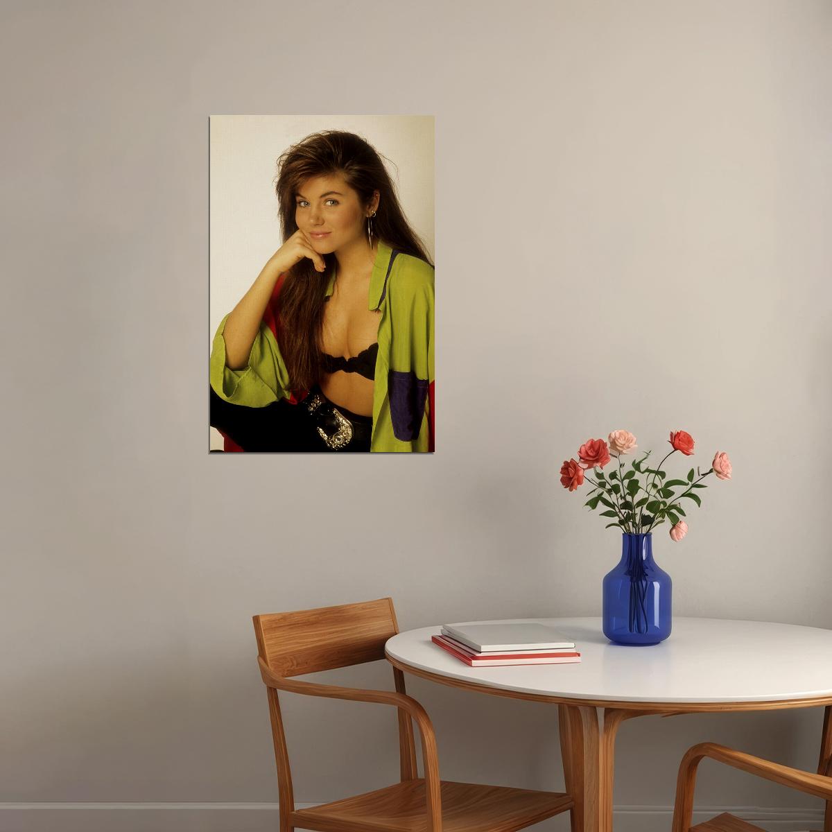 Hot Tiffani Thiessen Kelly Kapows Poster Wall Art Print Home Wall Decor