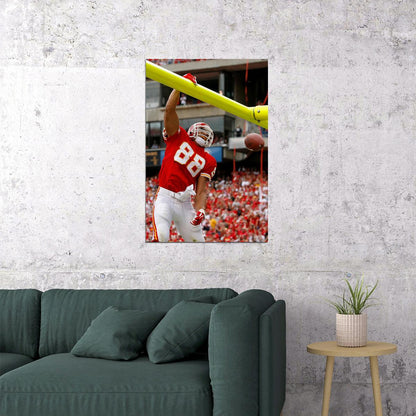 Tony Gonzalez Kansas City American Football Player Poster Wall Art Print Home Wall Decor