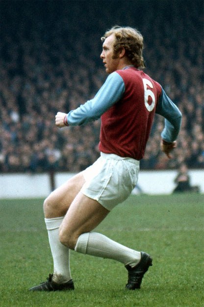 Bobby Moore Former British Football Player Poster Wall Art Print Home Wall Decor