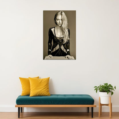 Amanda Seyfried American Actress And Artist Poster Wall Art Print Home Wall Decor - xonomax