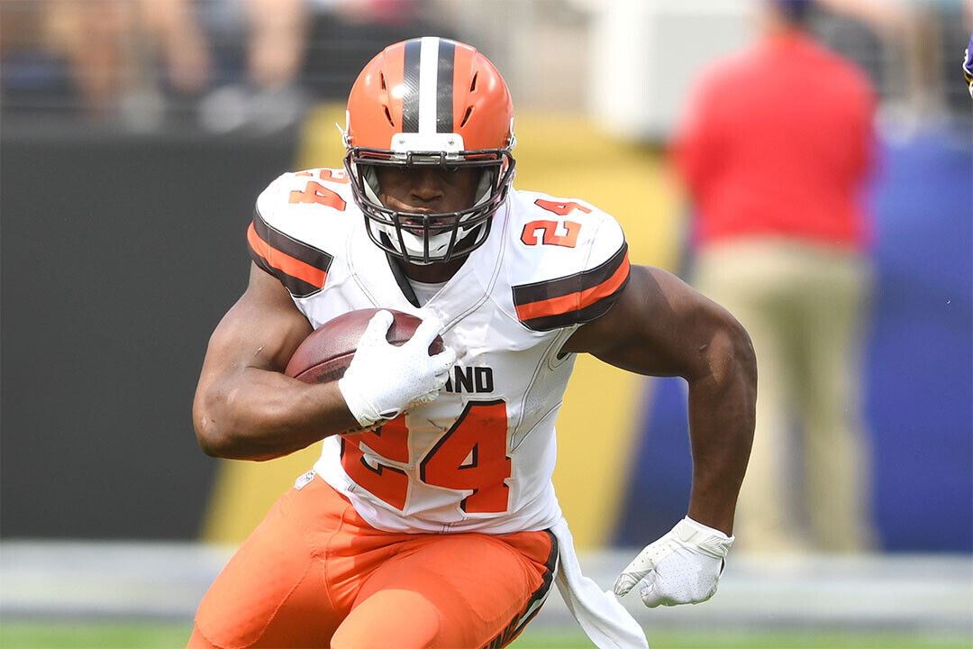 Nick Chubb Cleveland Browns American Football Player Poster Wall Art Print Home Wall Decor