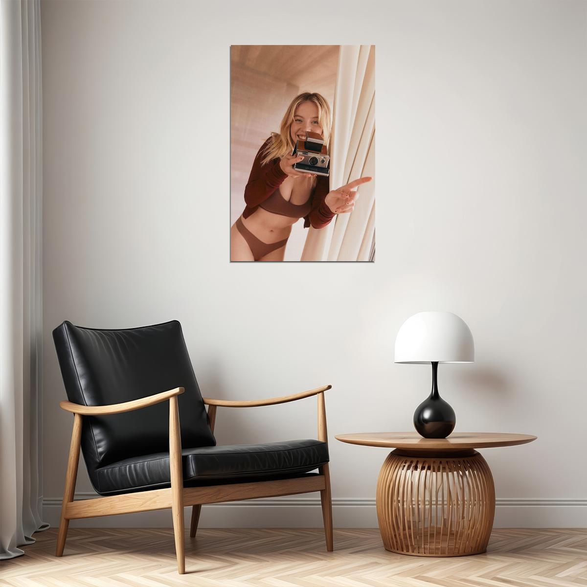 Sydney Sweeney American Artist And Fighter Poster Wall Art Print Home Wall Decor - xonomax