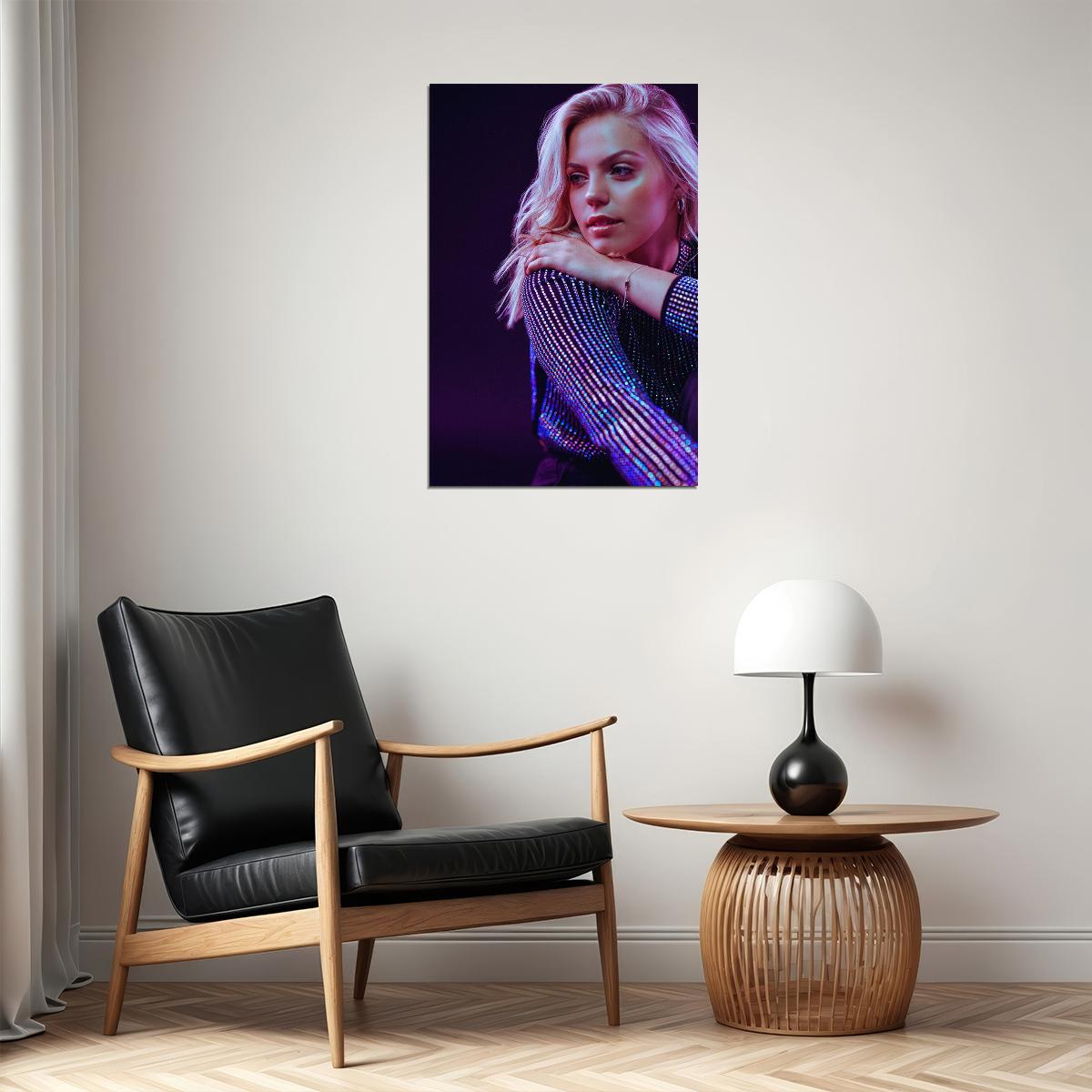 Reneé Rapp American Singer And Artist Poster Wall Art Print Home Wall Decor - xonomax