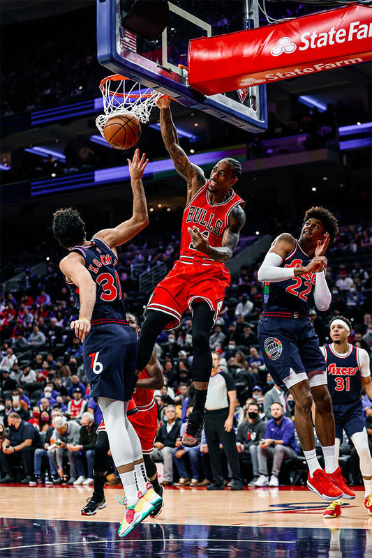 Demar Derozan Chicago Bulls Basketball Team Match Basket Poster Wall Art Print Home Wall Decor