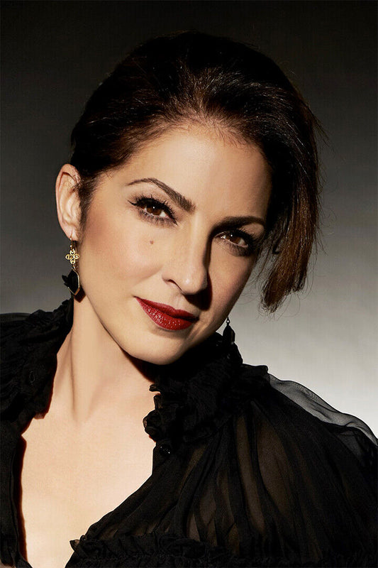 Gloria Estefan Celebrity Singer Songwriter Poster Wall Art Print Home Wall Decor - xonomax