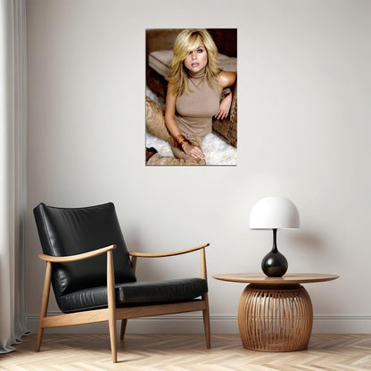Tiffani Amber Thiessen 80s 90s Cinema Actor Poster Wall Art Print Home Wall Decor - xonomax