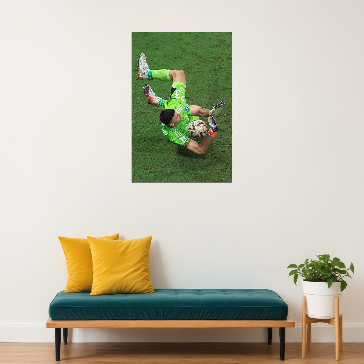 Martinez Argentina Goalkeeper Penalty Save Football World Fans Poster Wall Art Print Home Wall Decor - xonomax