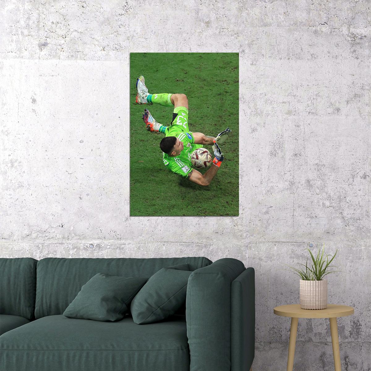Martinez Argentina Goalkeeper Penalty Save Football World Fans Poster Wall Art Print Home Wall Decor - xonomax