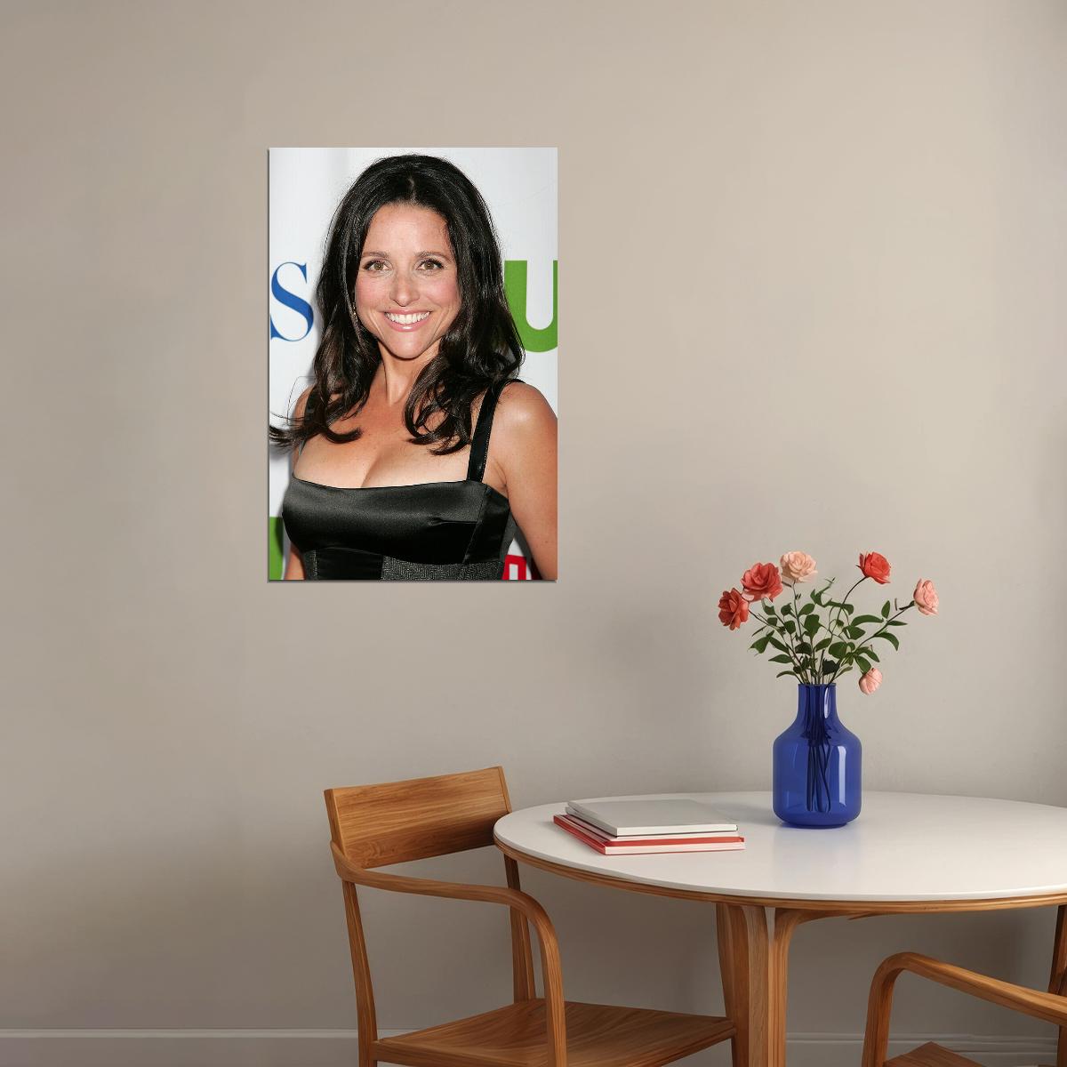 Julia Louis Dreyfus Celebrity Actress Comedian Poster Wall Art Print Home Wall Decor - xonomax