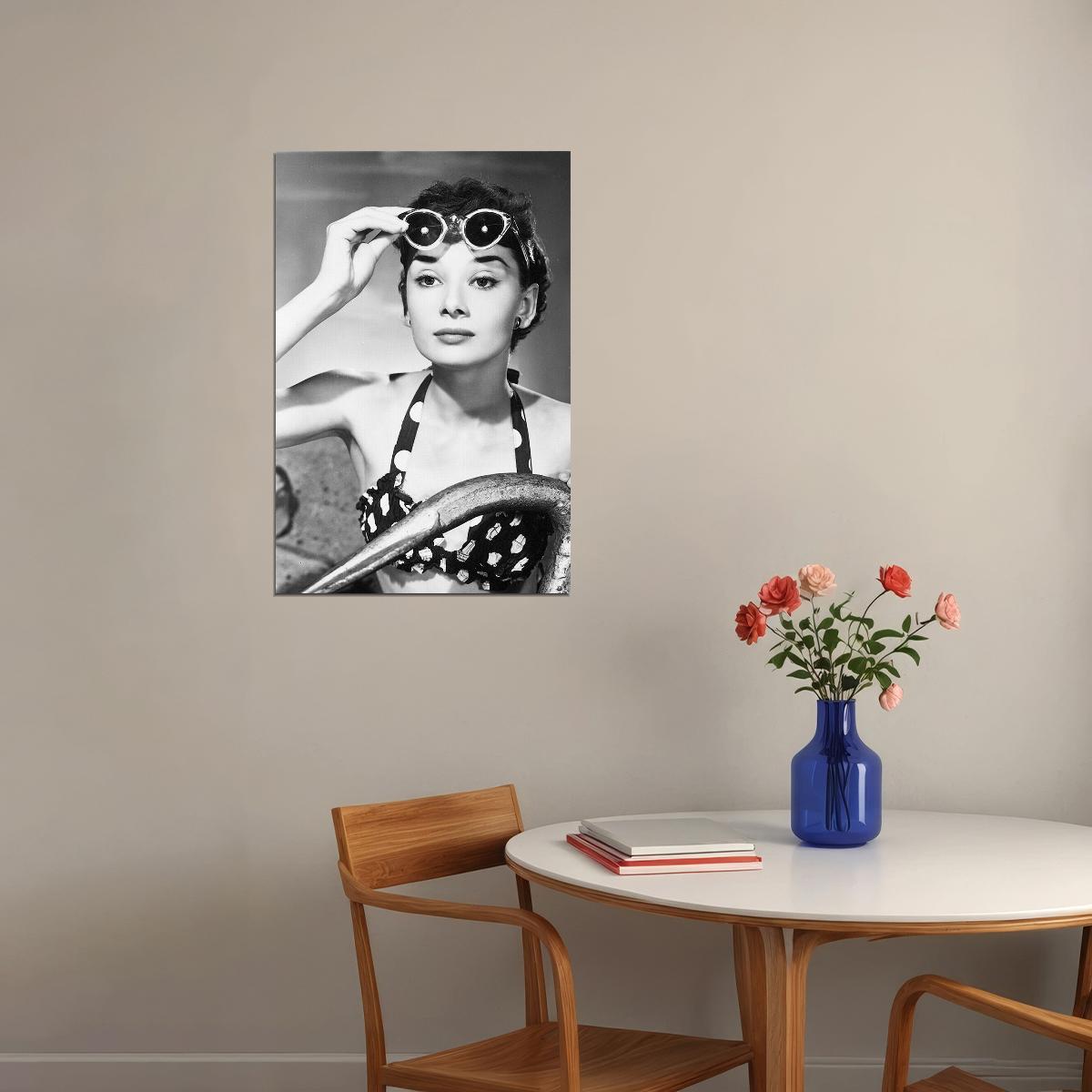 Audrey Hepburn Celebrity Cinema Actress Star Poster Wall Art Print Home Wall Decor - xonomax