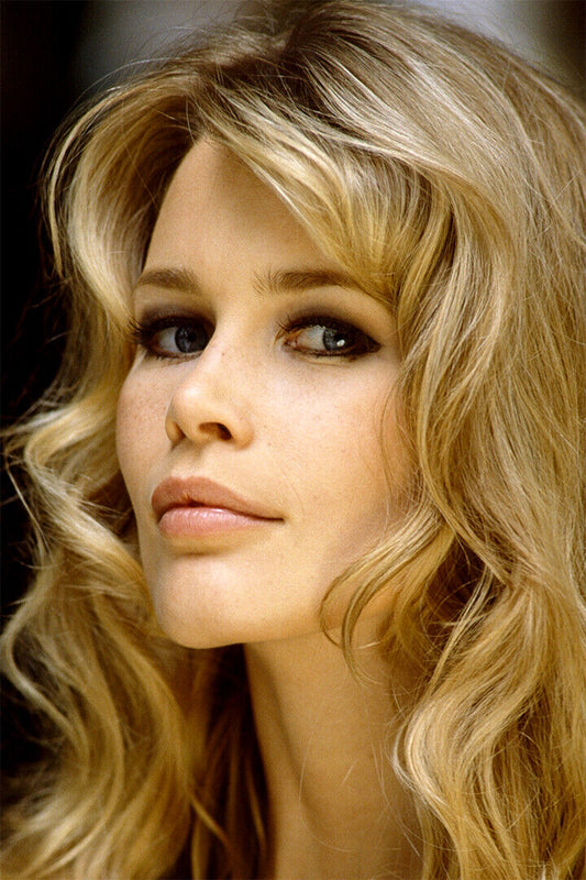 Claudia Schiffer Hot Model Actress Star Poster Wall Art Print Home Wall Decor - xonomax