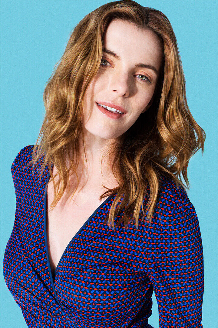 Betty Gilpin Celebrity Cinema Actress Idol Poster Wall Art Print Home Wall Decor - xonomax