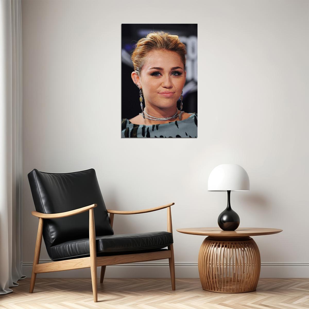 Miley Cyrus Celebrity Singer Actress Star Poster Wall Art Print Home Wall Decor - xonomax