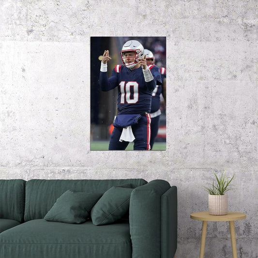 New England Patriots Mac Jones American Football Player Poster Wall Art Print Home Wall Decor - xonomax