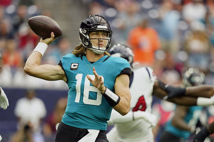 Jacksonville Jaguars Trevor Lawrence American Football Poster Wall Art Print Home Wall Decor - xonomax