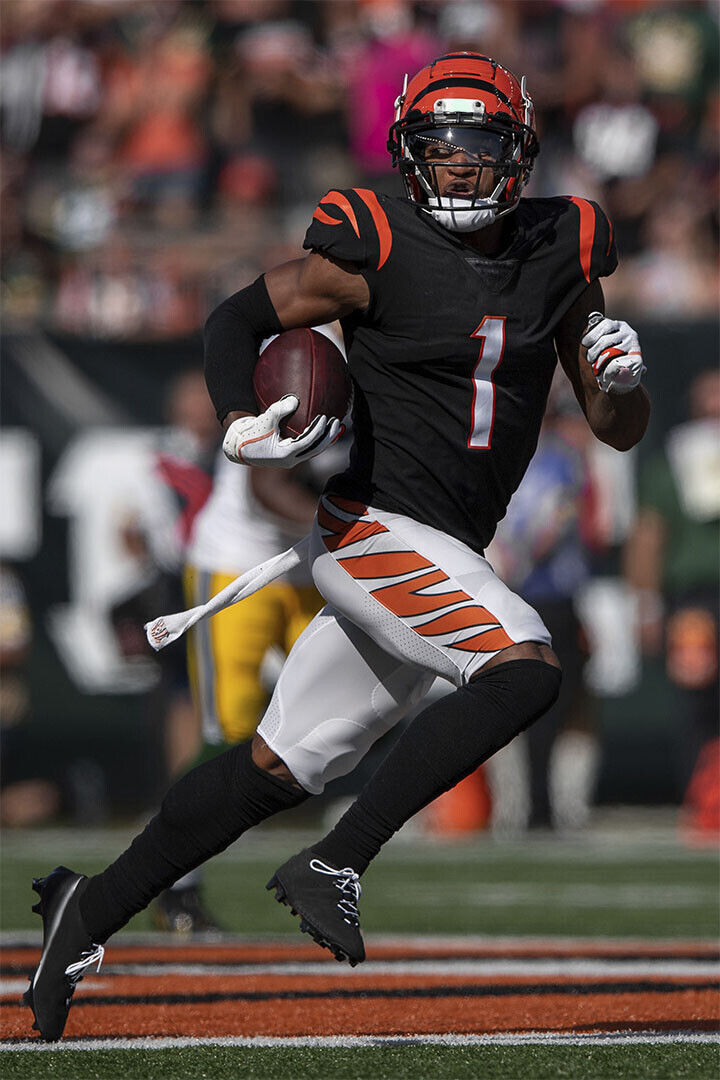 Cincinnati Bengals American Football Player Ja'marr Chase Poster Wall Art Print Home Wall Decor - xonomax