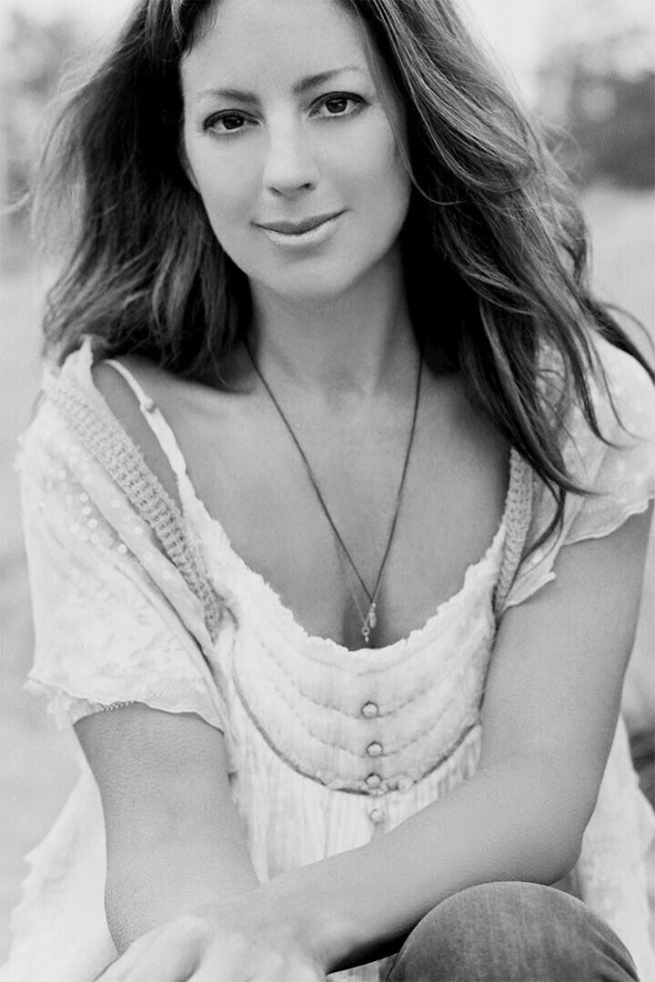 Sarah Mclachlan Posed Artist Painter Producer Poster Wall Art Print Home Wall Decor