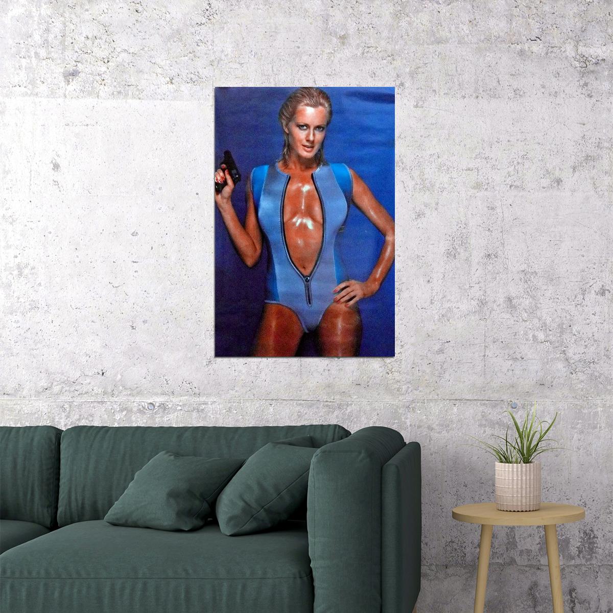 June Chadwick Actress Television Actor Poster Wall Art Print Home Wall Decor - xonomax
