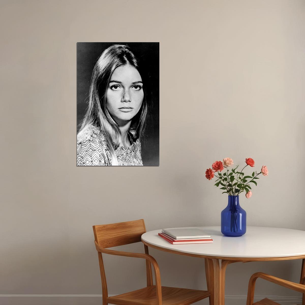 Peggy Lipton Actress Sexy Female Artist Model Poster Wall Art Print Home Wall Decor - xonomax