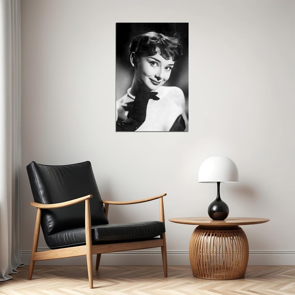 Audrey Hepburn Actress Cute Girl Poster Wall Art Print Home Wall Decor - xonomax