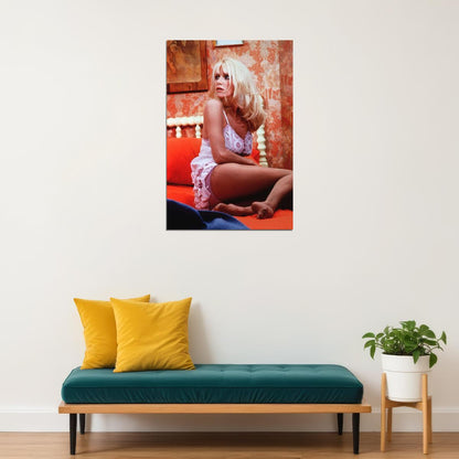 Suzanne Somers Sexy Girl Actress Hot Poster Wall Art Print Home Wall Decor - xonomax