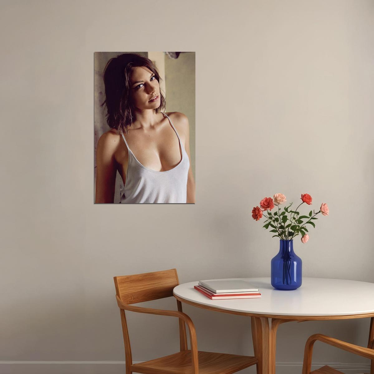 Lauren Cohan The Walking Dead Maggie Greene Star Poster Wall Art Print Home Wall Decor - xonomax