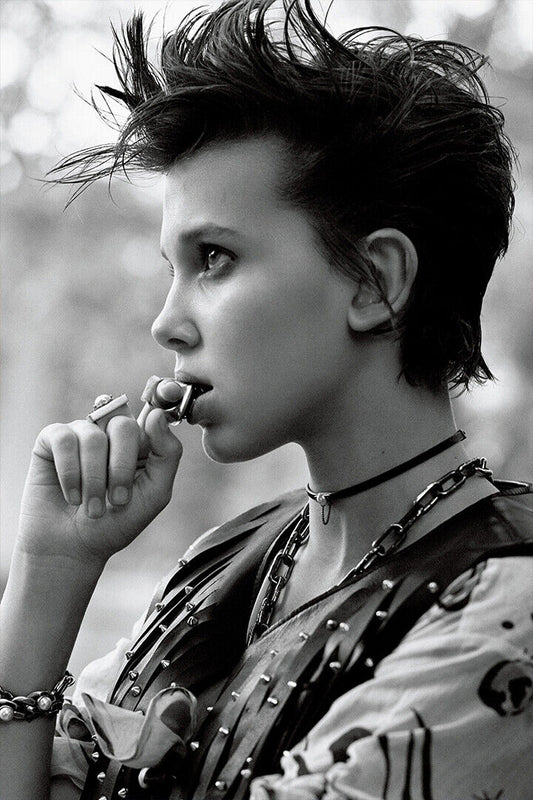 Millie Bobby Brown Eleven Uk Actor Star Poster Wall Art Print Home Wall Decor - xonomax