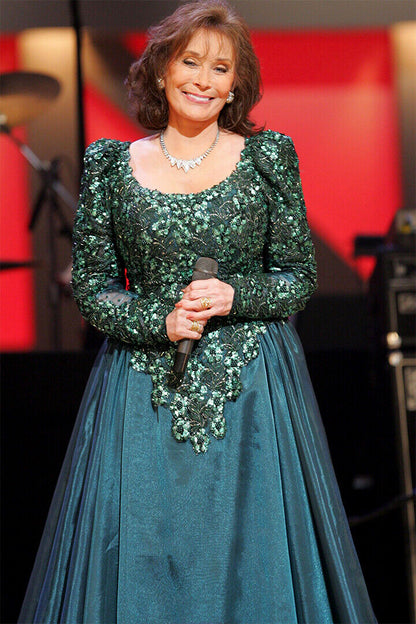 Country Singer Loretta Lynn In Concert Singer Poster Wall Art Print Home Wall Decor - xonomax
