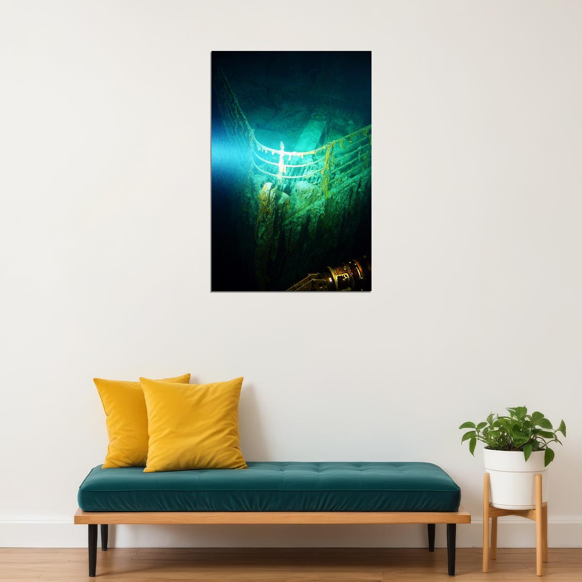 Bow Of Shipwrecked Titanic Cruise Ship Poster Wall Art Print Home Wall Decor - xonomax