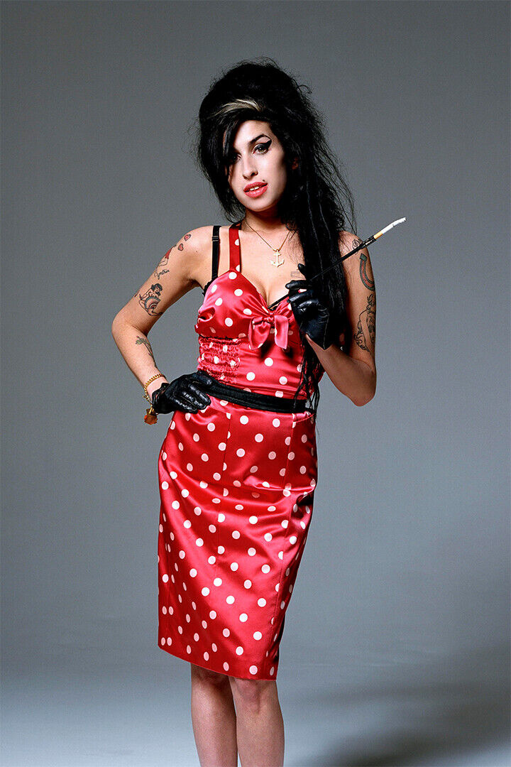 Amy Winehouse British Singer Songwriter Poster Wall Art Print Home Wall Decor - xonomax