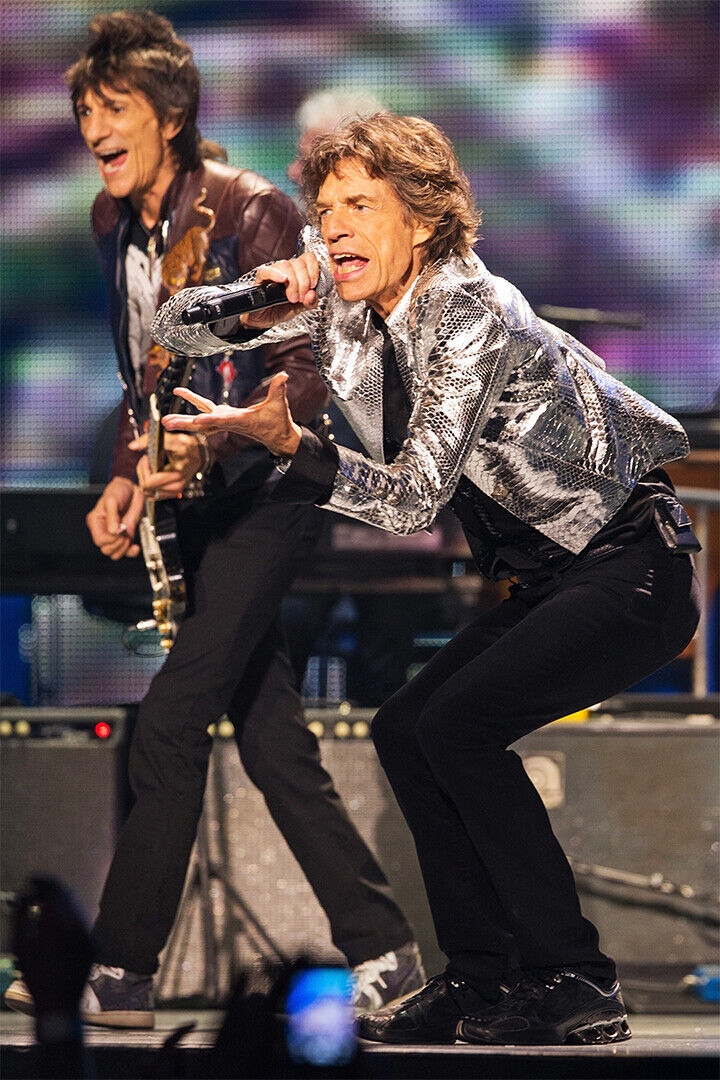 Mick Jagger Singing In Concert Poster Wall Art Print Home Wall Decor - xonomax