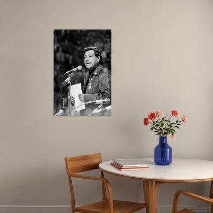 Cesar Chavez Speaking On Grape Boycott Poster Wall Art Print Home Wall Decor - xonomax