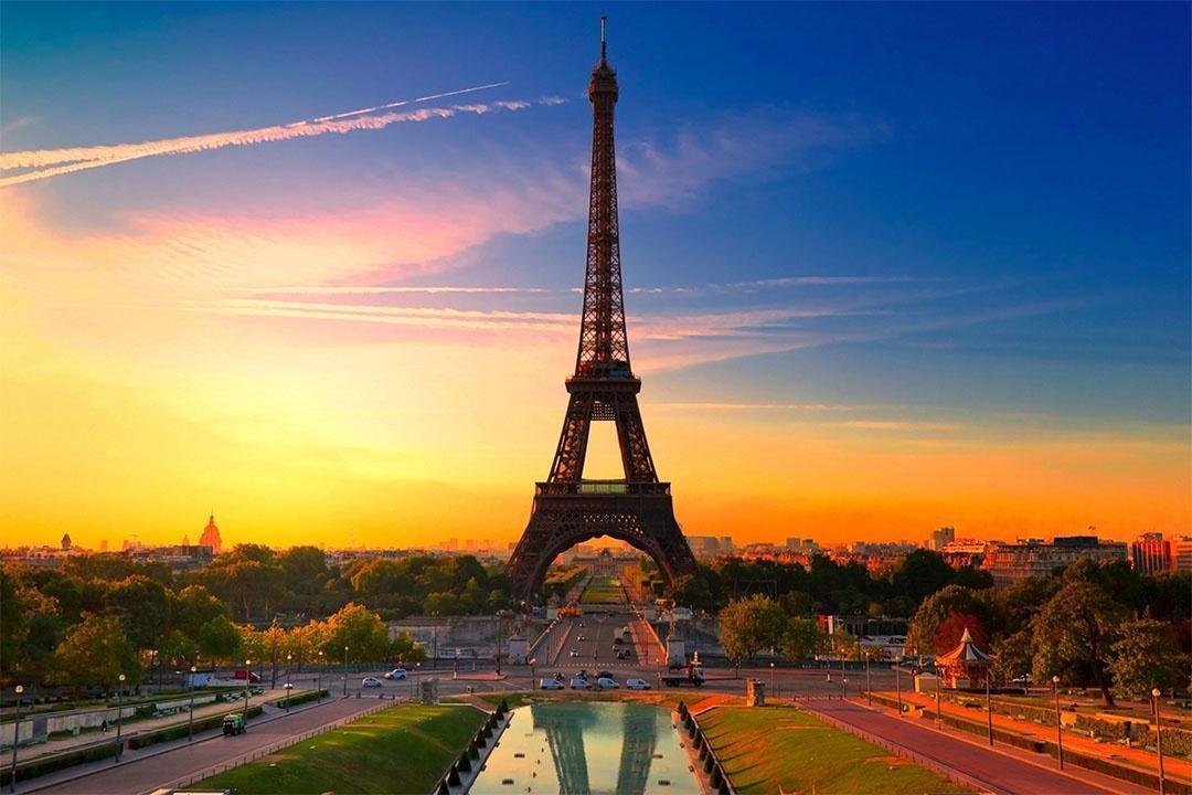 Morning Sunrise Paris Eiffel Tower Landscape France Poster Wall Art Print Home Wall Decor - xonomax