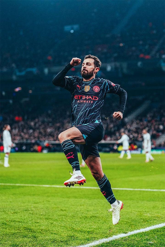 Bernardo Silva Manchester City Football Soccer Athlete Poster Wall Art Print Home Wall Decor - xonomax