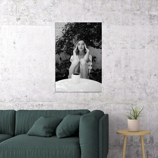 Phoebe Dynevor Celebrity British Actor Beauty Artist Poster Wall Art Print Home Wall Decor - xonomax