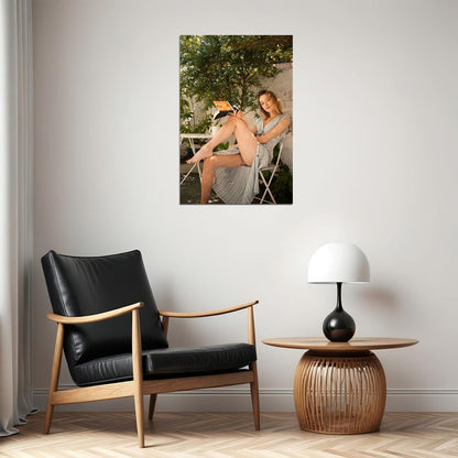 Phoebe Dynevor Celebrity British Movie Actor Hot Model Poster Wall Art Print Home Wall Decor - xonomax