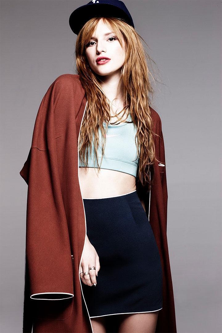 Bella Thorne Celebrity American Movie Actor Musician Poster Wall Art Print Home Wall Decor - xonomax
