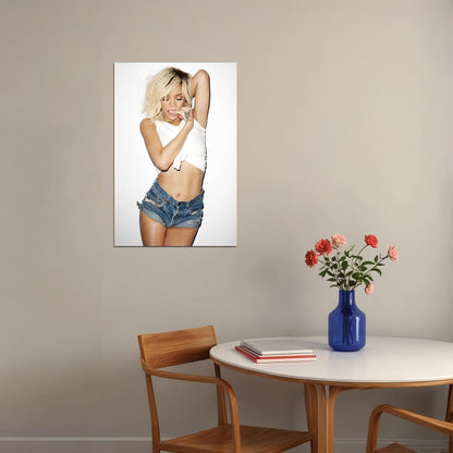 Rihanna Celebrity Barbadian Singer Actor Sexy Girl Poster Wall Art Print Home Wall Decor