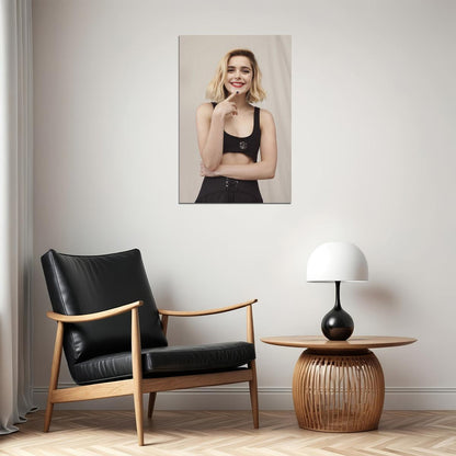 Kiernan Shipka Celebrity American Cinema Actor Hot Girl Poster Wall Art Print Home Wall Decor - xonomax