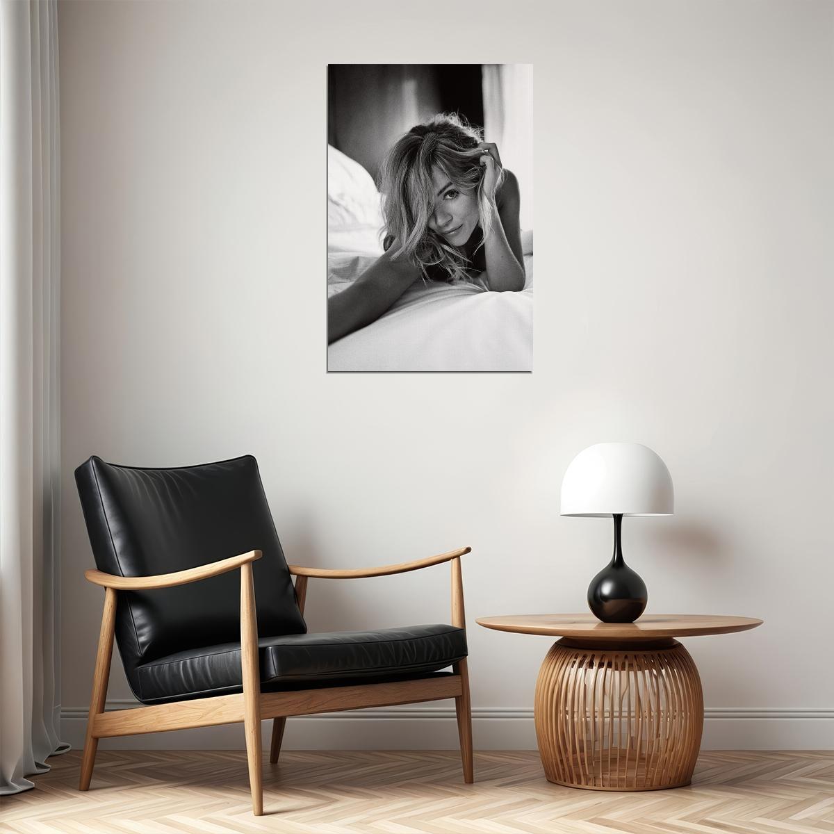 Sienna Miller Celebrity British Actor Hot Woman Model Poster Wall Art Print Home Wall Decor - xonomax