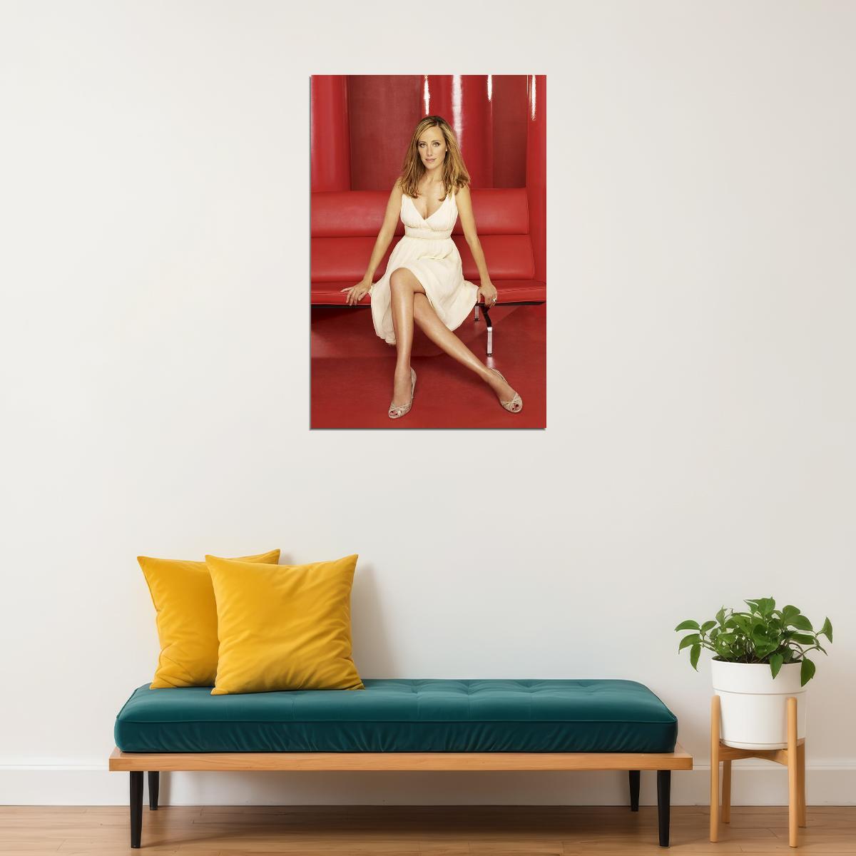 Kim Raver Celebrity American Cinema Actor Woman Artist Poster Wall Art Print Home Wall Decor - xonomax