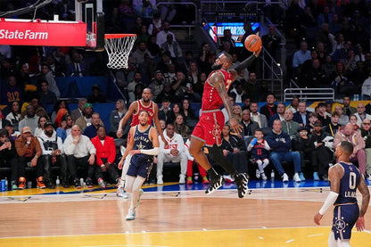 Lebron James American Basketball Player Stars Match Poster Wall Art Print Home Wall Decor - xonomax